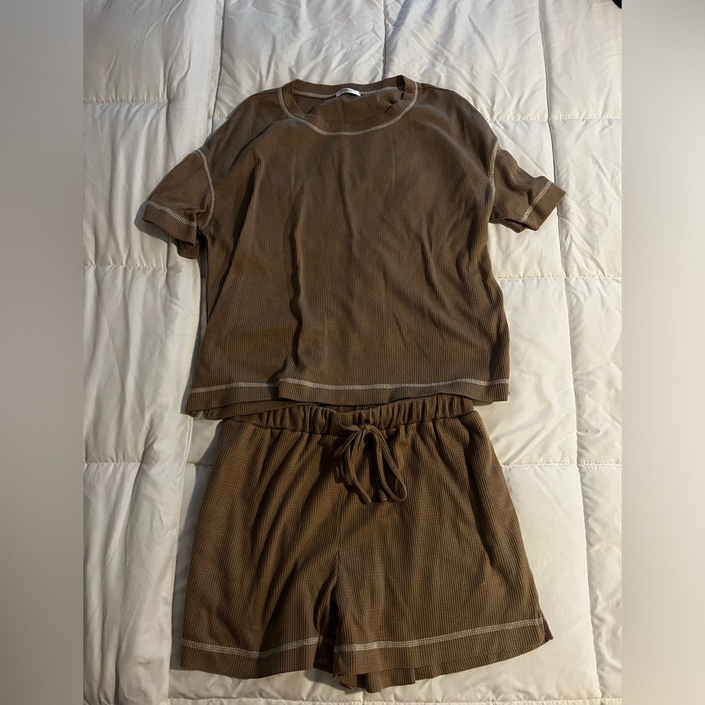 Two Piece Set
